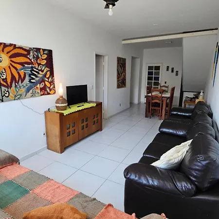 Amplo apartamento próximo da praia-2