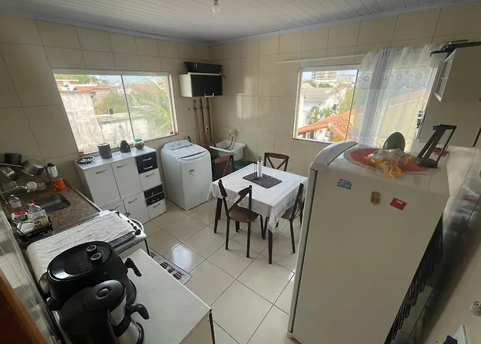 Apartamento próximo à praia do forte - Cabo Frio